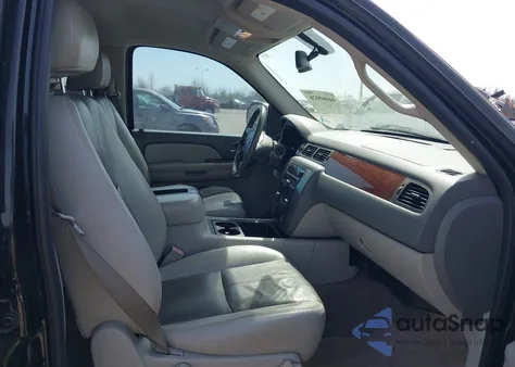 2008 GMC Yukon Sle z USA, uszkodzony, nr VIN 1GKFC13018R152769